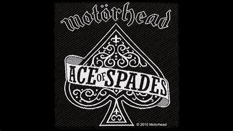  Ace of Spades; Hızlı ve Agresif Gitar Riffleriyle Zenginleştirilmiş Bir Punk Etkisi